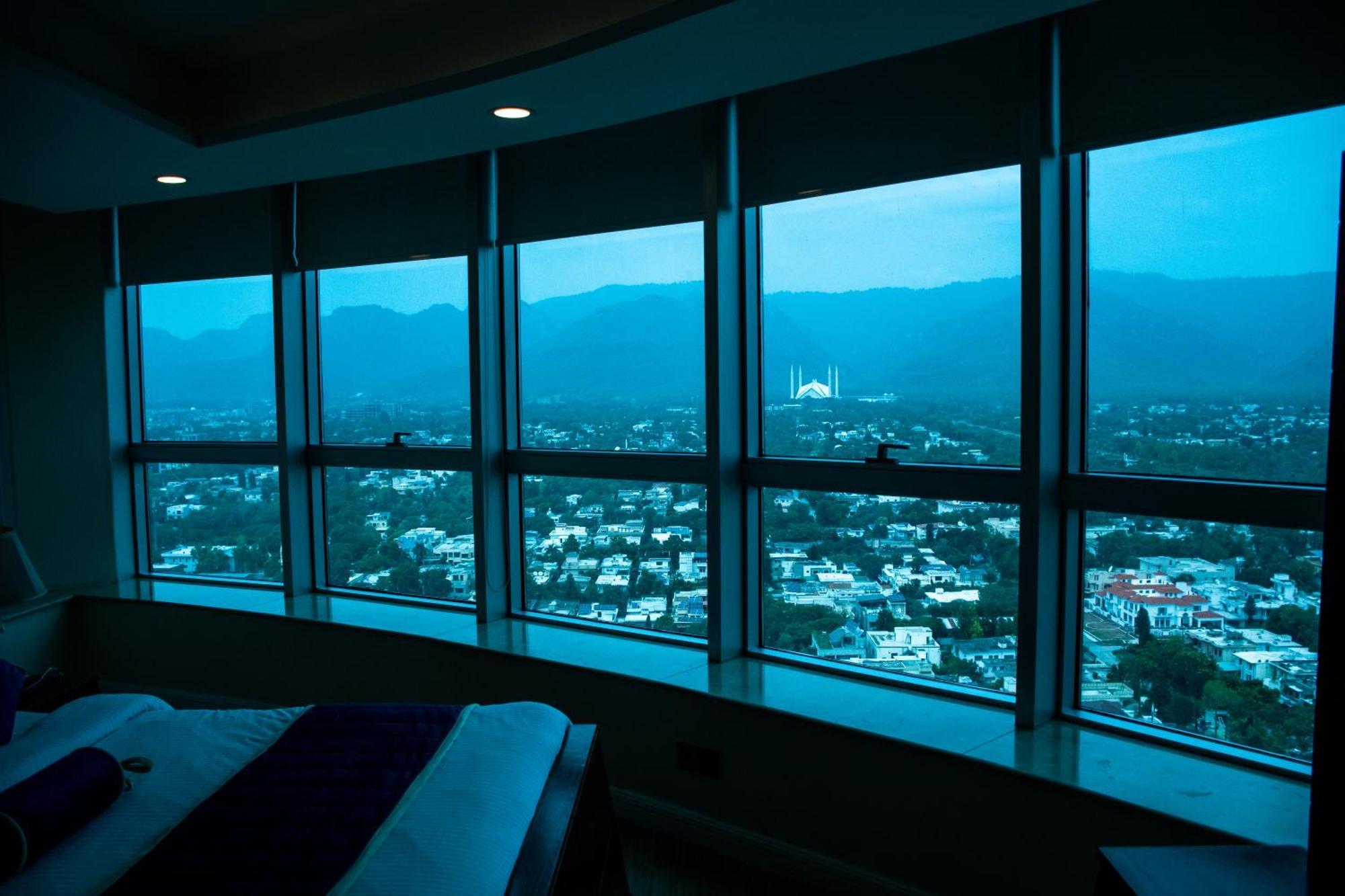 Centaurus Hotel Suites Islamabad Eksteriør billede